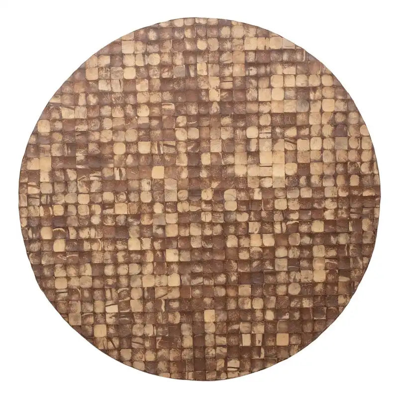 Table basse ronde avec base en coquilles de noix de coco