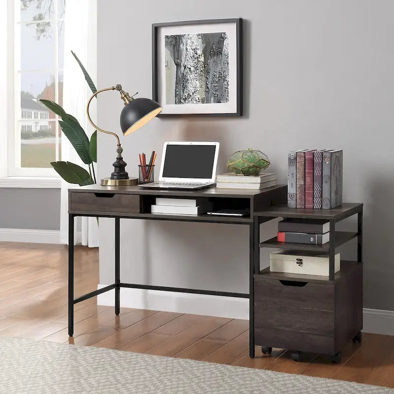 40 Bureau avec tiroir et étagère